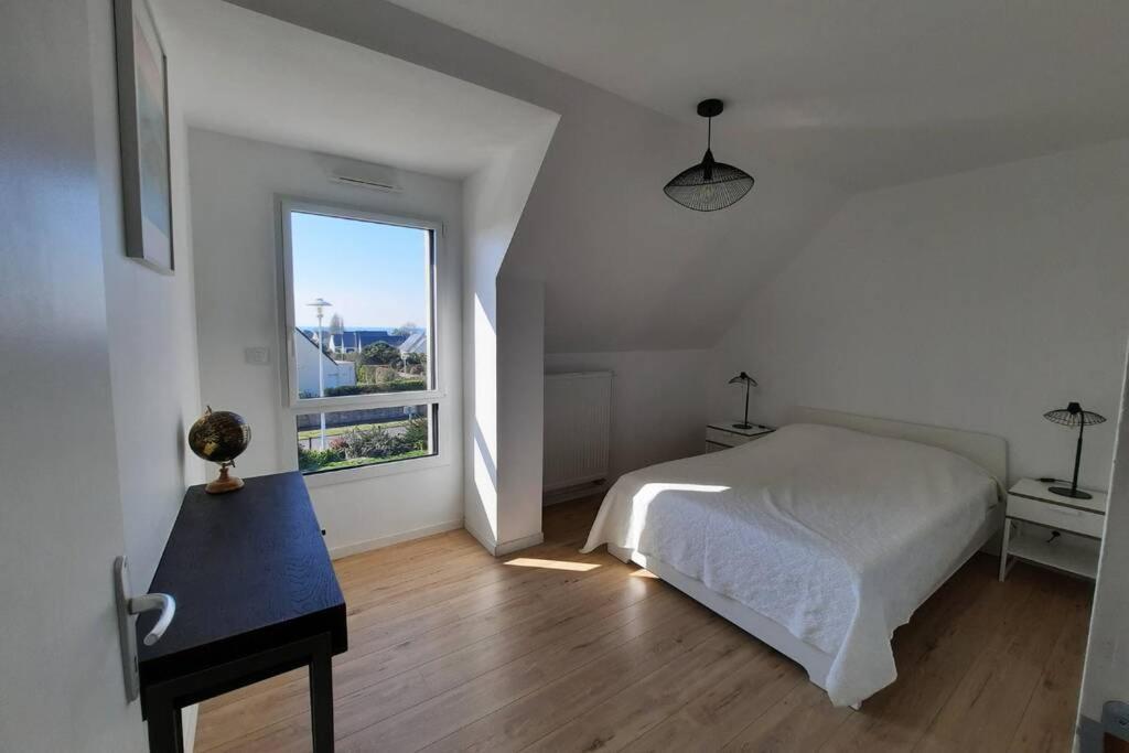 Maison Recente Avec Vue Mer, Plage Et Port A Pied サルゾー エクステリア 写真